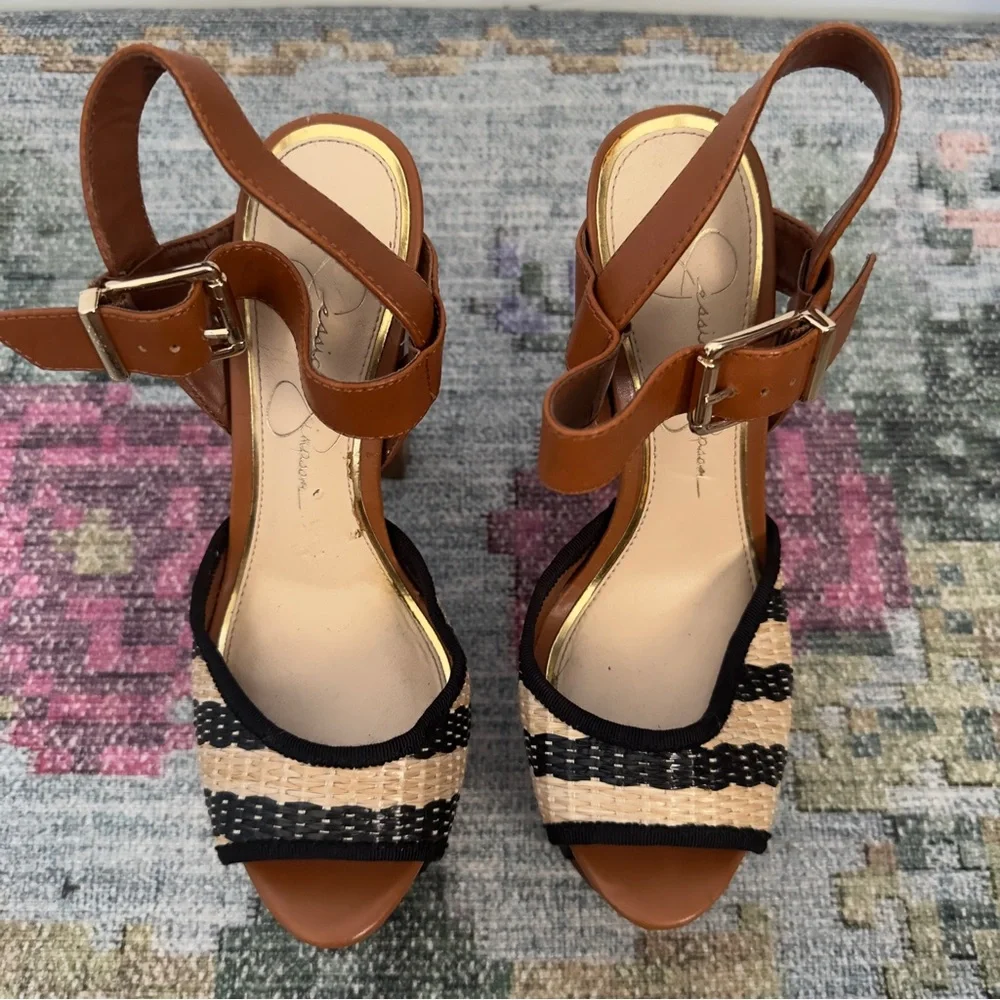 Jessica Simpson Dealyn Platform Heel - Picture 5 of 12